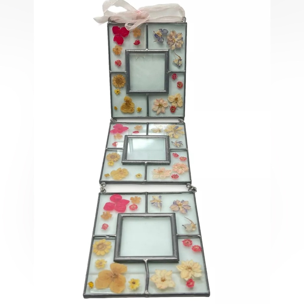 VTG Pressed Dried Flower Glassleaded Hanging Triple Frame Bohemian Chic 20” Long